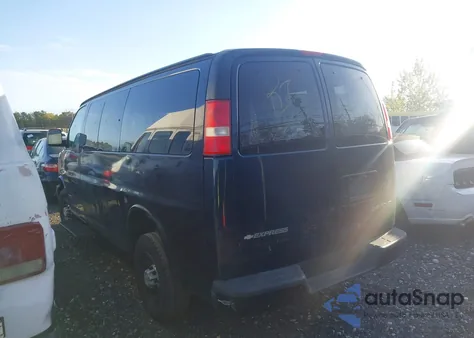 2006 Chevrolet Express Ls из США, поврежденный, VIN 1GAGG25U161237173